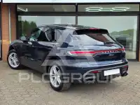 2022 Porsche MACAN