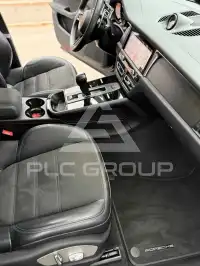 2022 Porsche MACAN