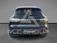 2022 Porsche MACAN