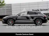 2022 Porsche MACAN