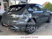 2022 Porsche MACAN