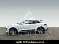 2022 Porsche MACAN