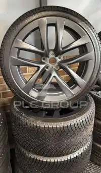 2022 Tesla Model S