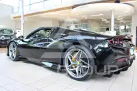 2022 Ferrari F8