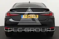 2022 Lexus ES300