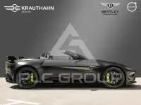 2022 Aston Martin V8