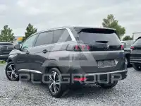 2022 Peugeot 5008