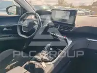 2022 Peugeot 5008
