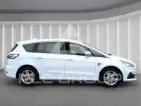 2022 Ford S-Max