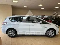 2022 Ford S-Max