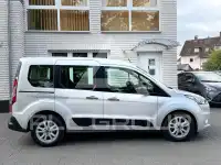 2022 Ford Tourneo