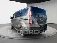 2022 Ford Tourneo