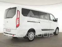 2022 Ford Tourneo