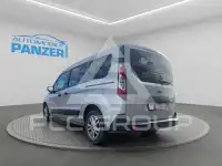 2022 Ford Tourneo