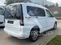 2022 Ford Tourneo