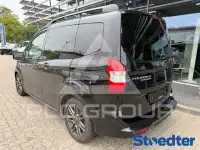 2022 Ford Tourneo