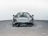 2022 McLaren 765