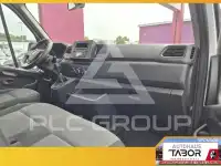 2022 Renault Master