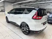 2022 Renault Grand Scenic