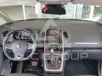 2022 Renault Grand Scenic