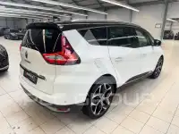 2022 Renault Grand Scenic