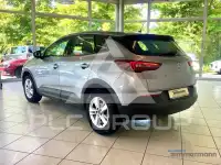 2022 Opel GrandlandX