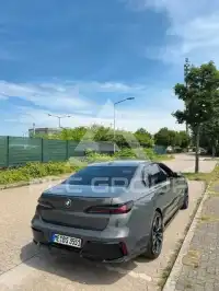 2023 BMW 740