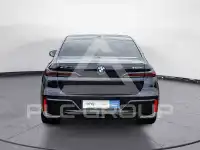 2023 BMW 750