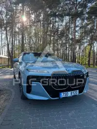2023 BMW 760