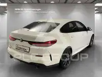2023 BMW 220