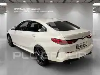 2023 BMW 220
