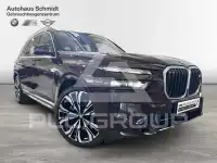2023 BMW X7