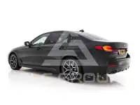 2023 BMW 530