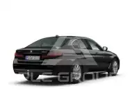 2023 BMW 530