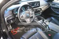 2023 BMW 530