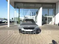 2023 BMW 530