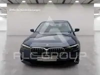 2023 BMW 530