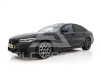 2023 BMW 530