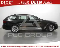 2023 BMW 530