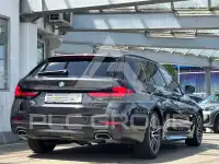 2023 BMW 530