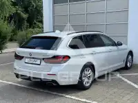 2023 BMW 530