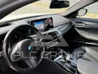 2023 BMW 530