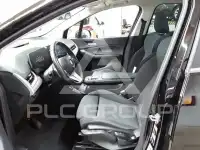 2023 BMW 218
