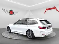 2023 BMW 320