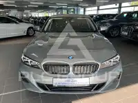 2023 BMW 320