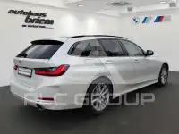 2023 BMW 320