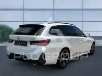 2023 BMW 320