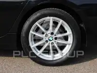 2023 BMW 320