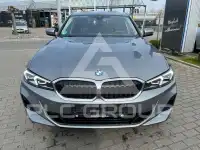 2023 BMW 320