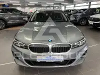 2023 BMW 320